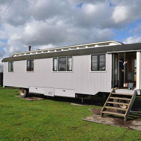 Gypsy Waggon - A Villa On Wheels アムステルダム エクステリア 写真